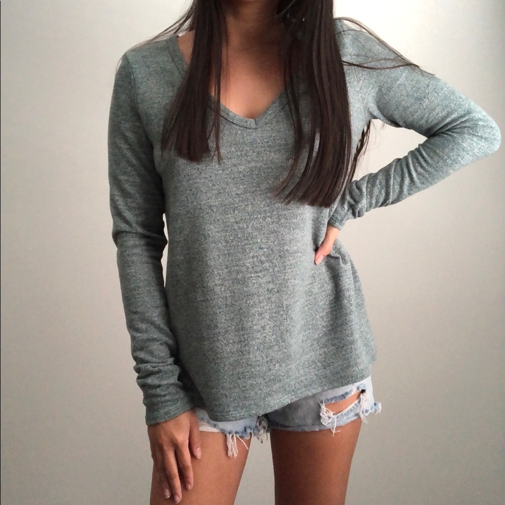 American Eagle “Soft & Sexy” Top - Picture 3 of 9